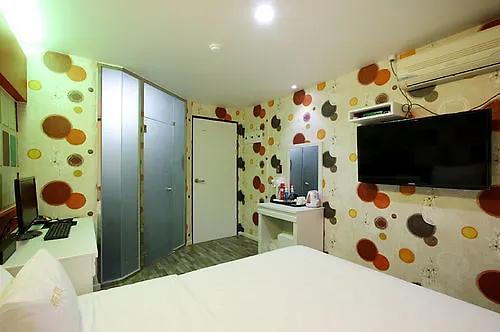 Hotel Atti インチョン広域市 2*,