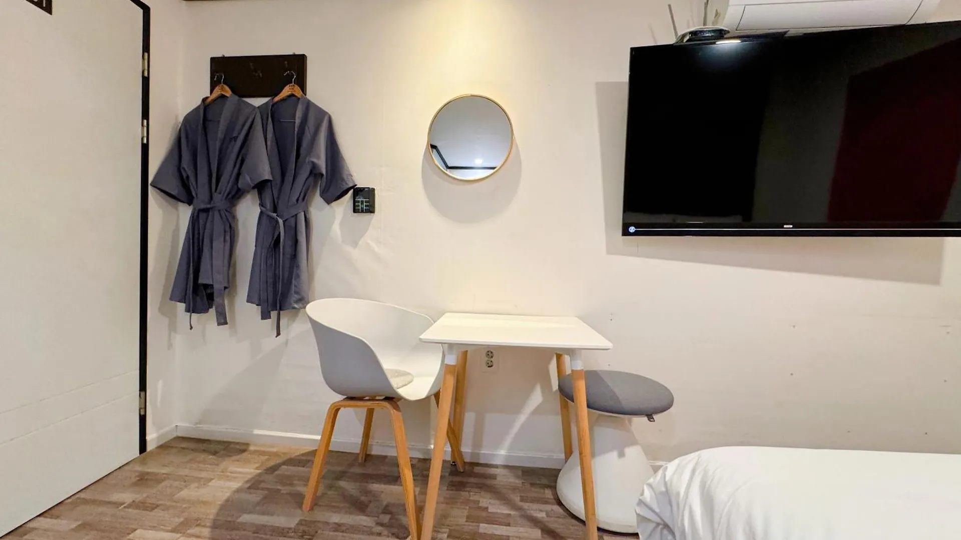 **  Hotel Atti 인천 대한민국