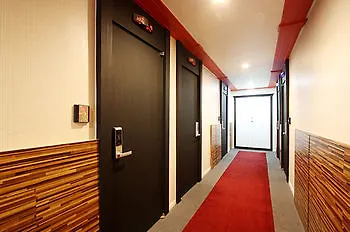 Hotel Atti 인천 2*,